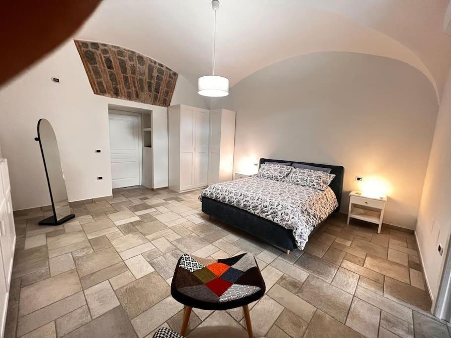 A Casa Di Ty Apartment Caserta Luaran gambar