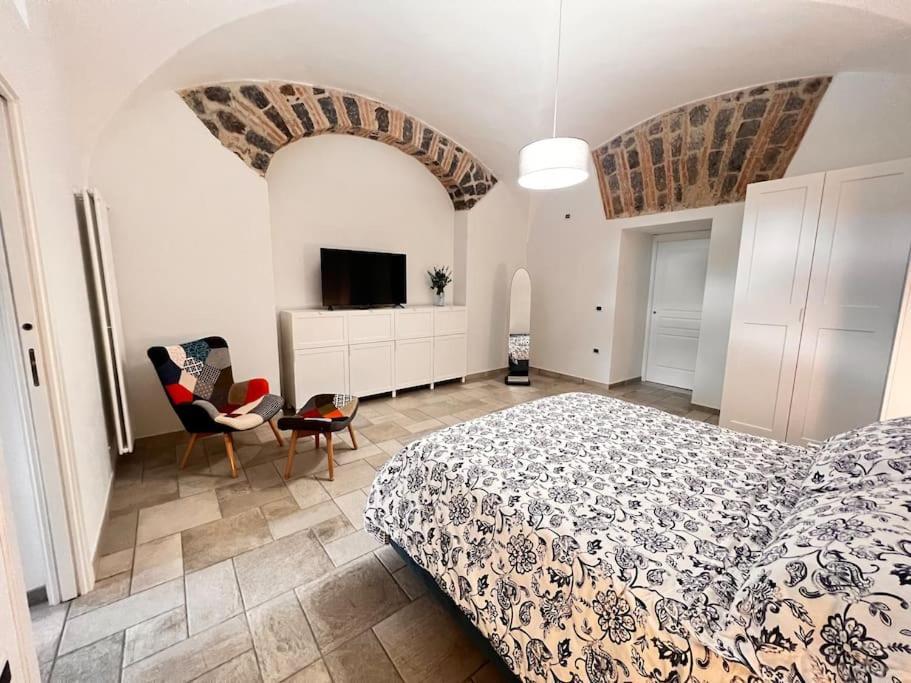 A Casa Di Ty Apartment Caserta Luaran gambar