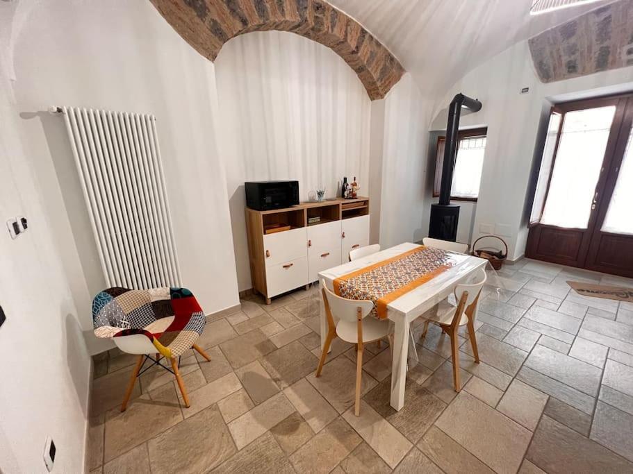 A Casa Di Ty Apartment Caserta Luaran gambar