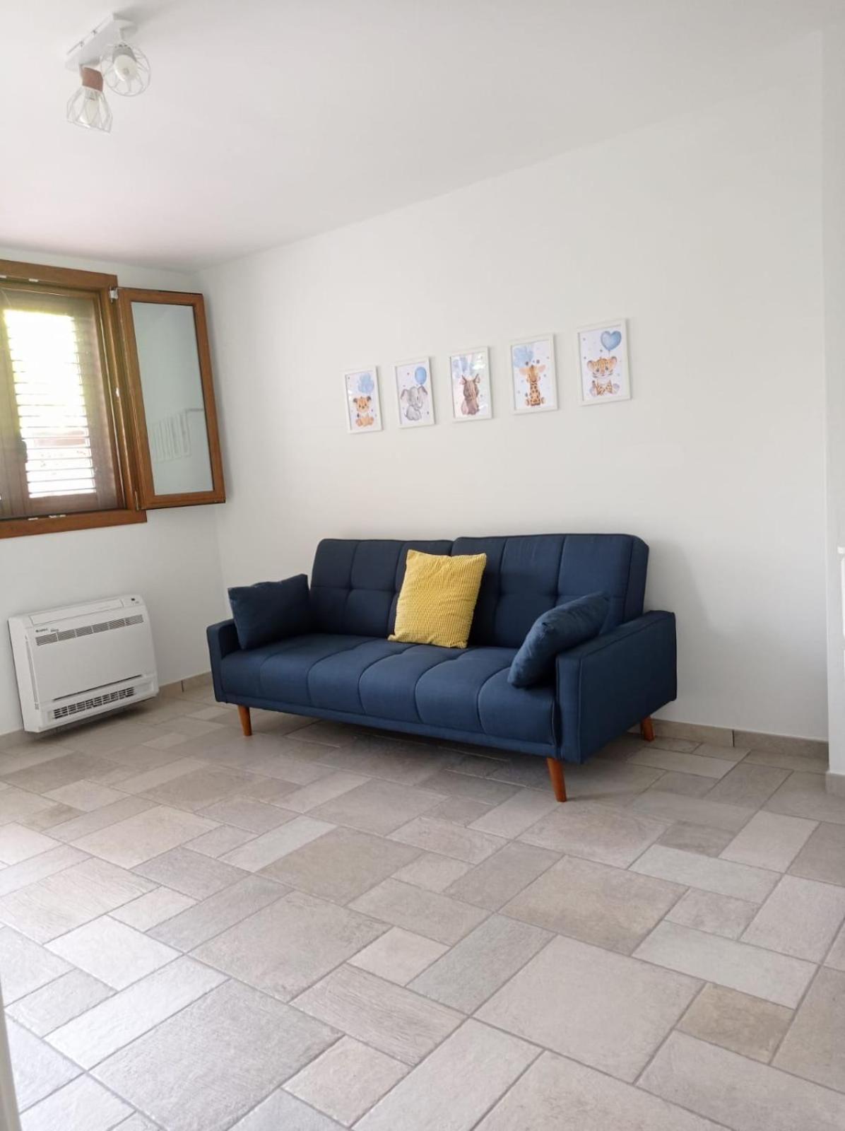 A Casa Di Ty Apartment Caserta Luaran gambar